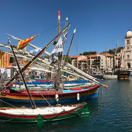 F3 Neuf Centre Vue Port Vendres